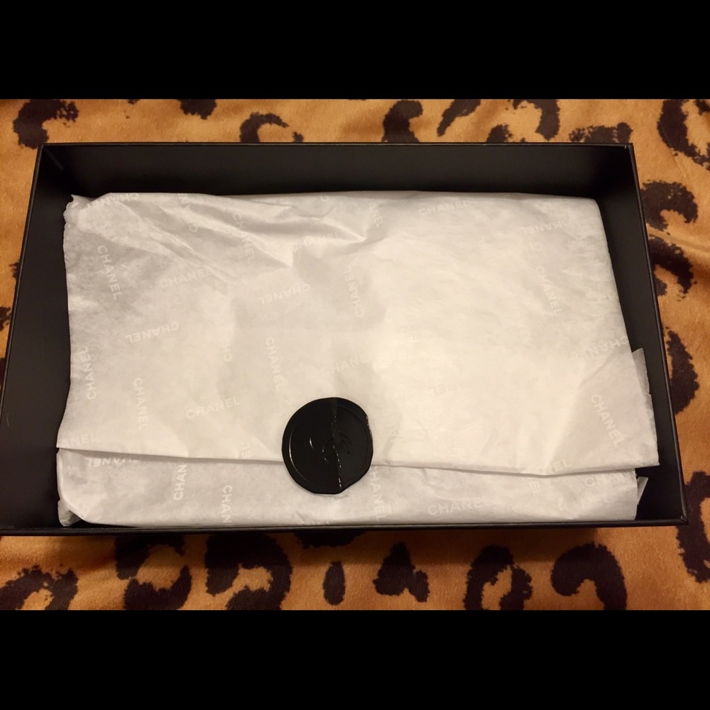 Chanel box set - Picture 8 of 11